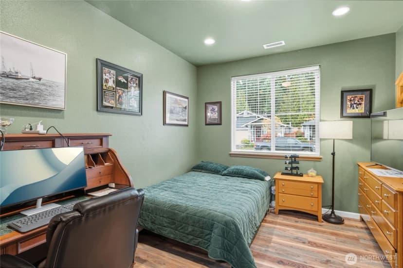 Property photo for 8218 Bainbridge Loop Ne, Lacey photo 28
