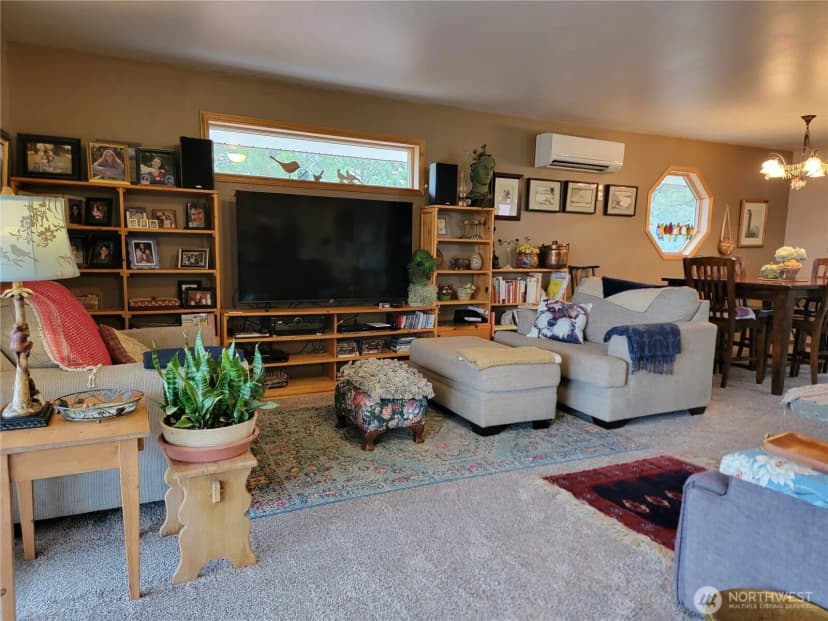 Property photo for 55 Gold Mountain Road, Republic photo 7