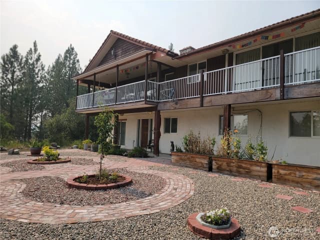 Property photo for 55 Gold Mountain Road, Republic