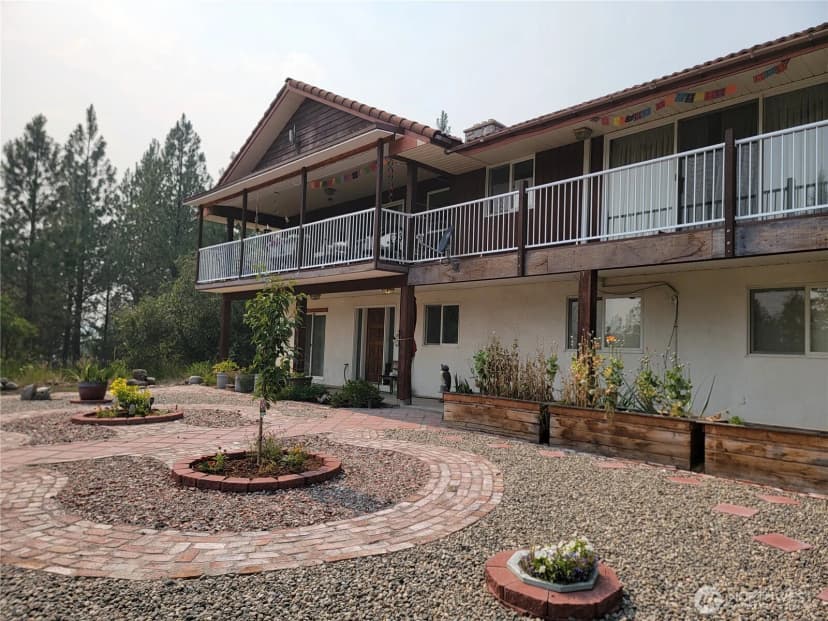 Property photo for 55 Gold Mountain Road, Republic