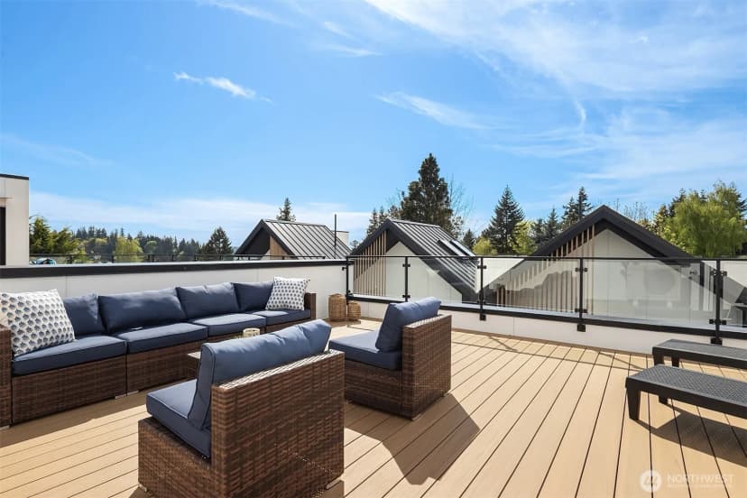 Property photo for 419 99th Avenue Ne, Bellevue photo 23