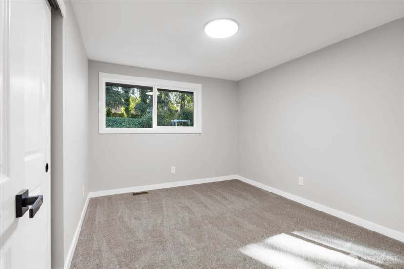 Property photo for 11028 83rd Avenue E, Puyallup photo 16