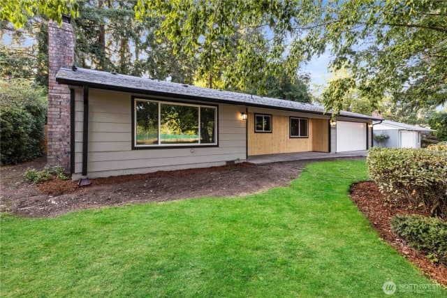 Property photo for 11028 83rd Avenue E, Puyallup photo 3