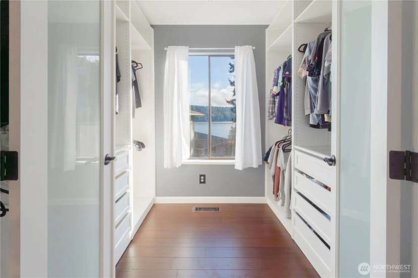 Property photo for 4005 Ne Derek Drive, Bremerton photo 16