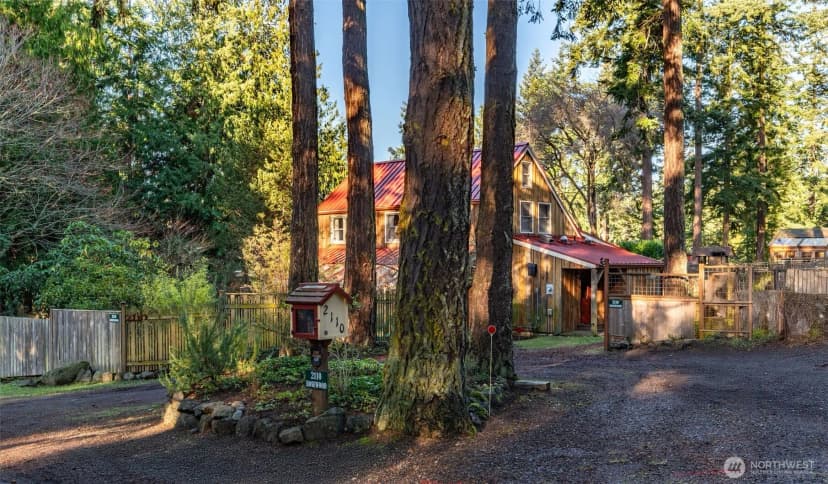 Property photo for 2110 Se Rosewood Street, Port Townsend photo 40
