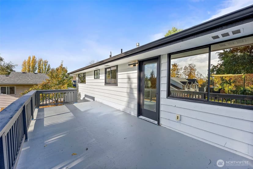 Property photo for 1415 Se 116th Street, Burien photo 35