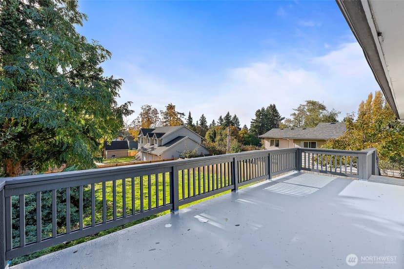 Property photo for 1415 Se 116th Street, Burien photo 36