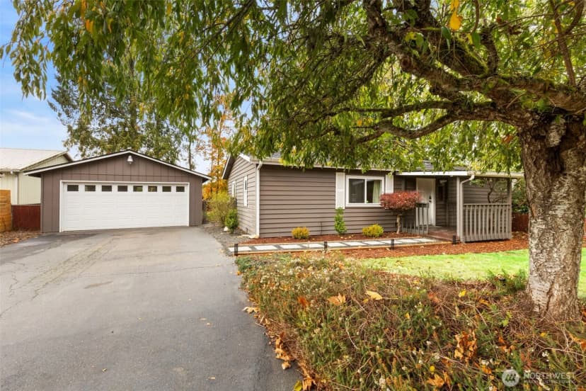 Property photo for 6717 E Polk Avenue, Port Orchard photo 3