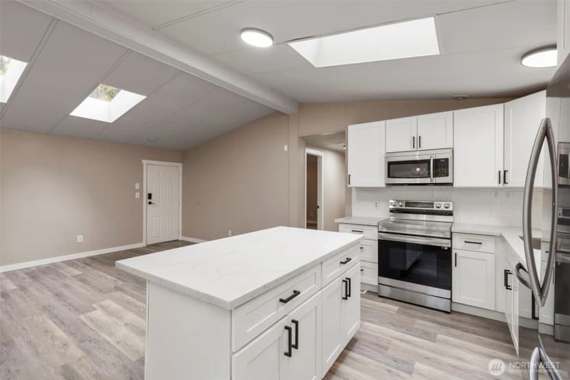 Property photo for 6717 E Polk Avenue, Port Orchard photo 13