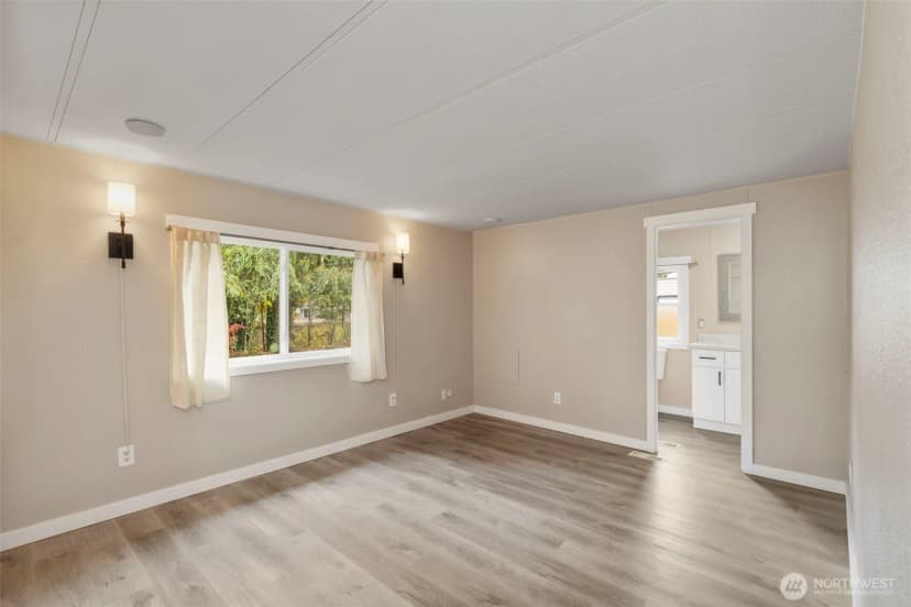 Property photo for 6717 E Polk Avenue, Port Orchard photo 16