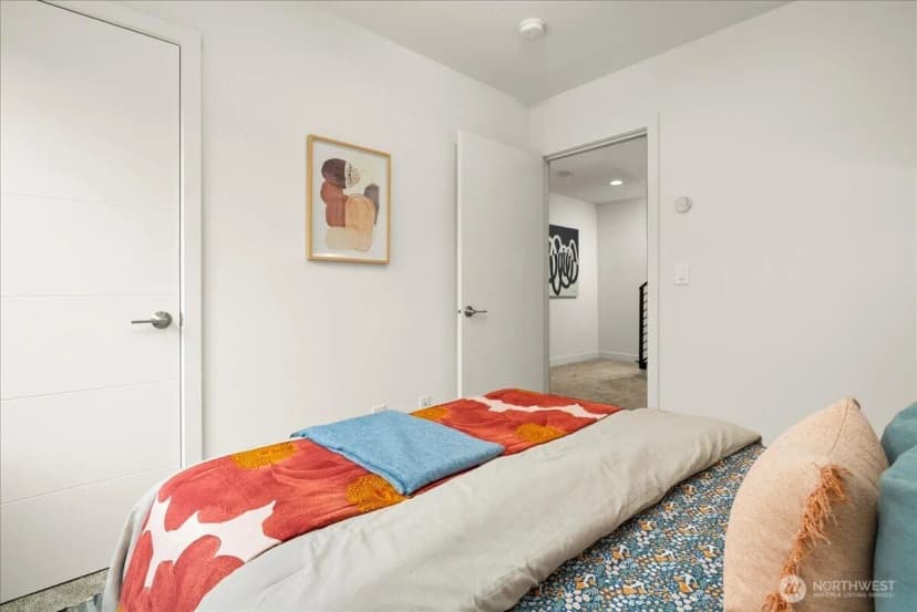 Property photo for 4531 S Kenny Street, Seattle photo 26