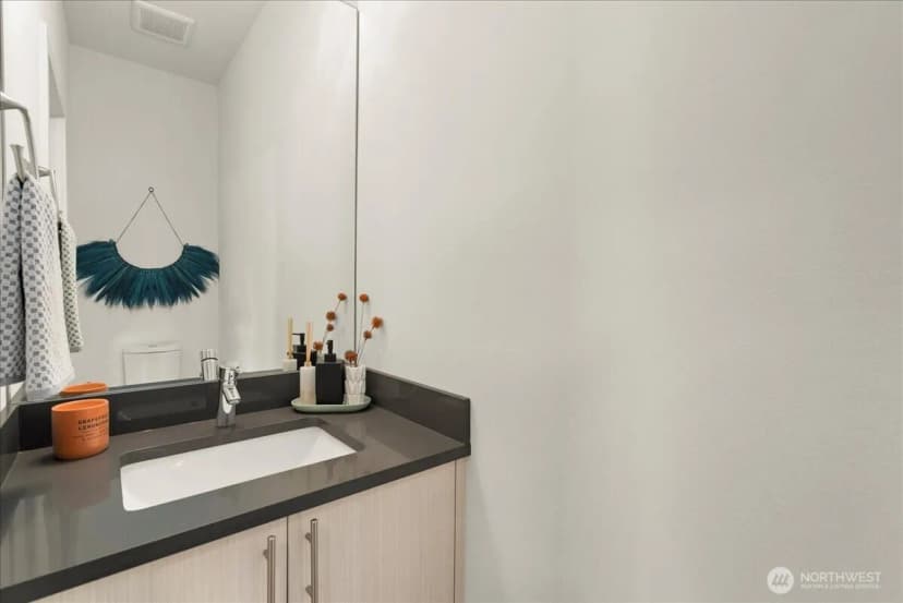 Property photo for 4531 S Kenny Street, Seattle photo 17
