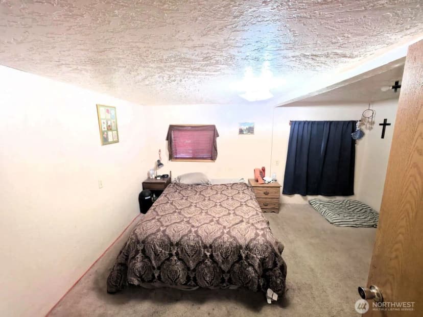 Property photo for 44 Weatherstone Road, Omak photo 10