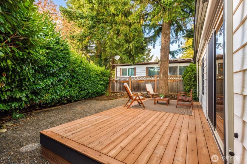 Property photo for 19425 Hollyhills Drive Ne, Bothell photo 23