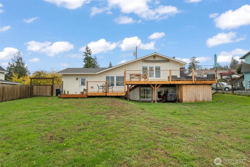 Property photo for 650 Ne Otis Street, Coupeville photo 26