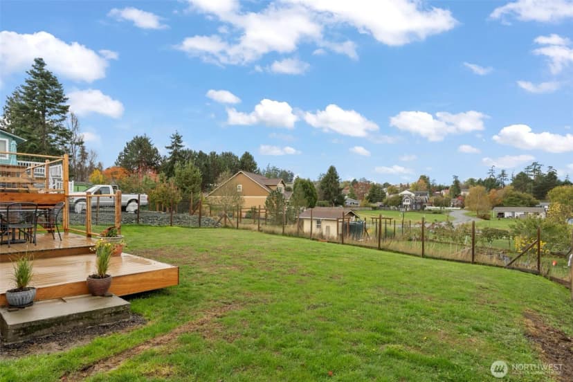 Property photo for 650 Ne Otis Street, Coupeville photo 27