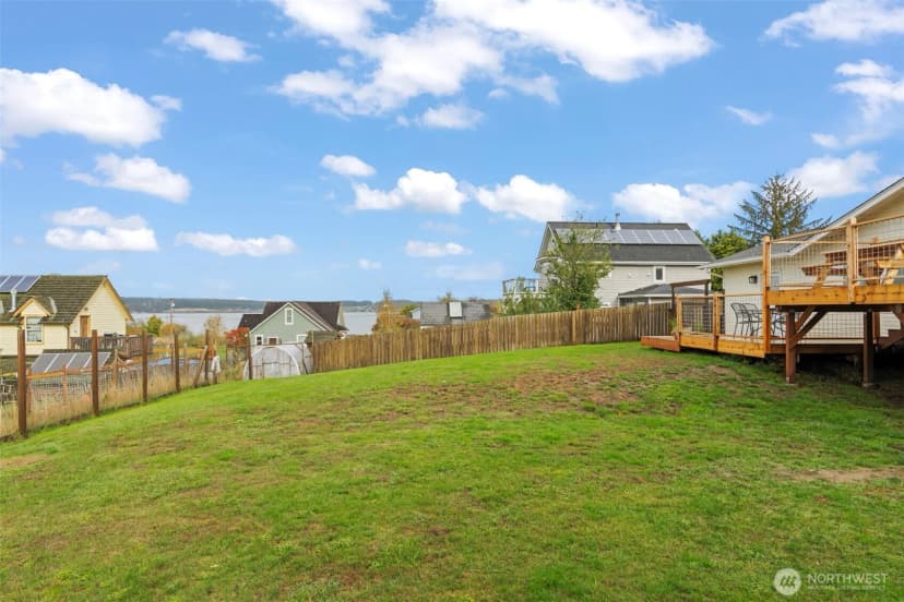 Property photo for 650 Ne Otis Street, Coupeville photo 28