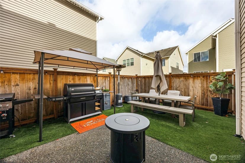 Property photo for 310 Index Place Se, Renton photo 26