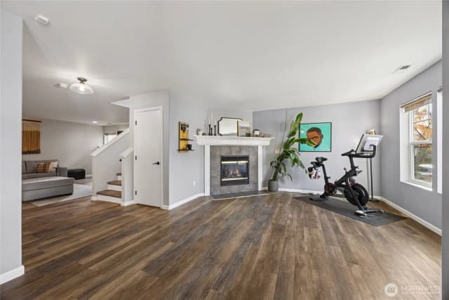 Property photo for 310 Index Place Se, Renton photo 3