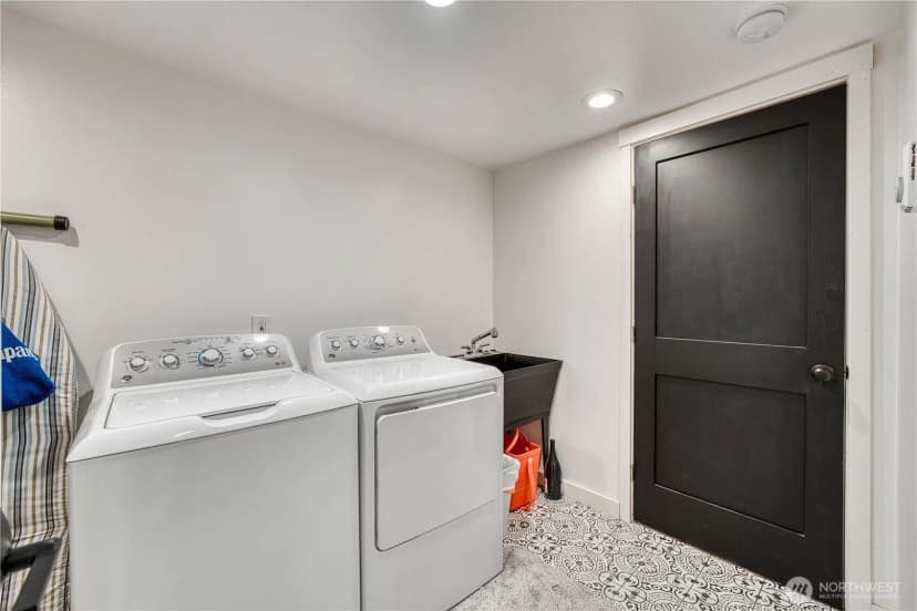 Property photo for 10536 Ne 189th Street, Bothell photo 26