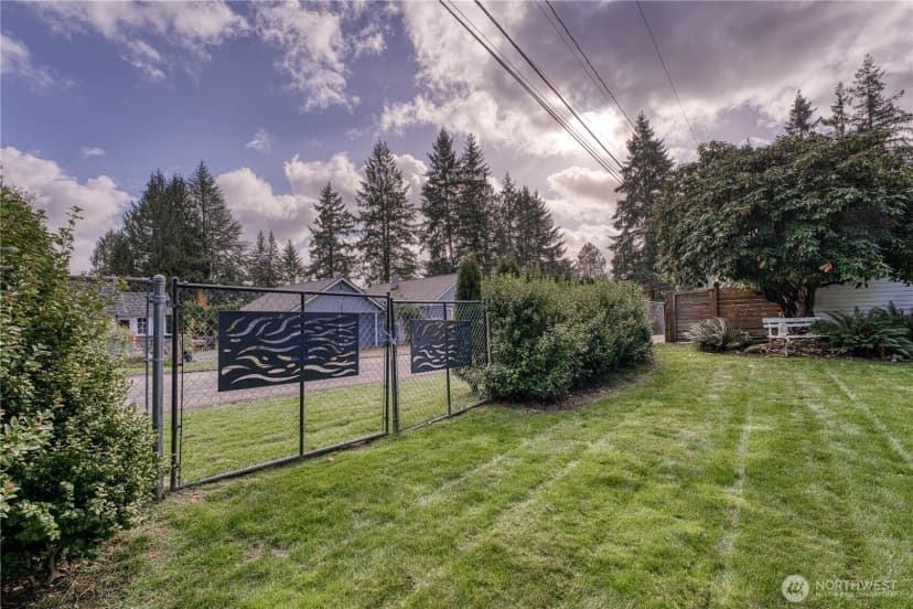 Property photo for 10536 Ne 189th Street, Bothell photo 36