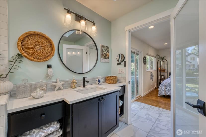 Property photo for 10536 Ne 189th Street, Bothell photo 16