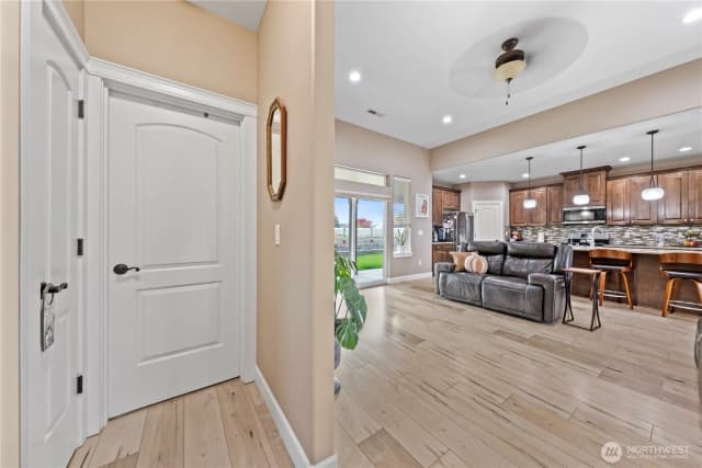 Property photo for 1830 E Madera Street, Othello photo 4