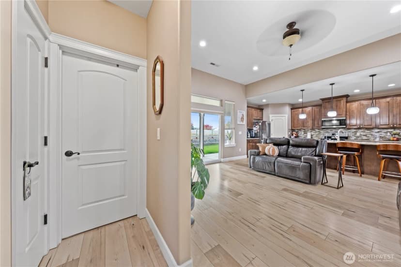 Property photo for 1830 E Madera Street, Othello photo 4
