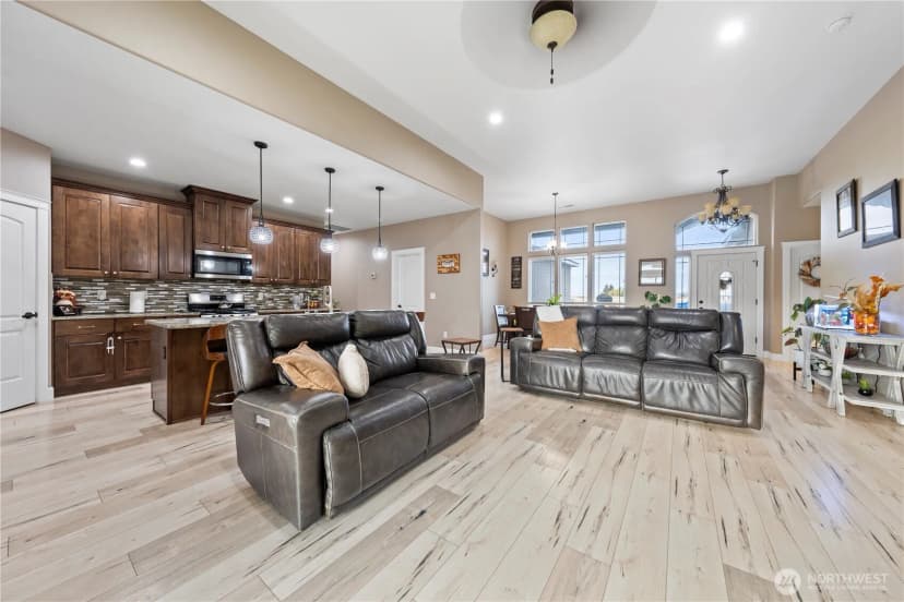 Property photo for 1830 E Madera Street, Othello photo 5