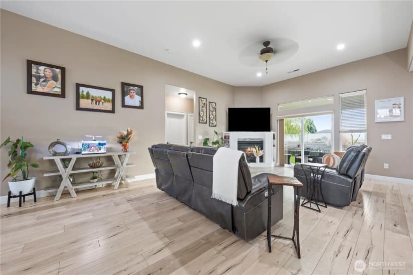 Property photo for 1830 E Madera Street, Othello photo 6