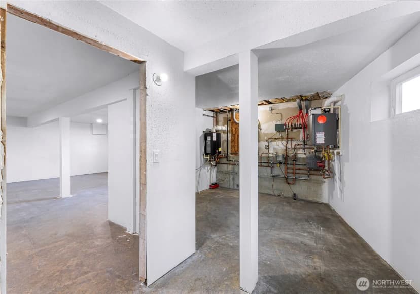 Property photo for 4104 Loomis Trail Road, Blaine photo 35