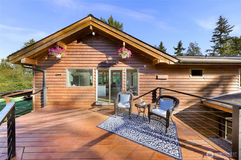 Property photo for 4104 Loomis Trail Road, Blaine photo 18