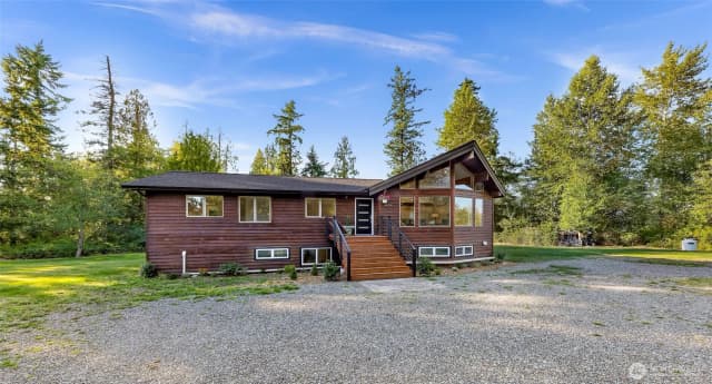 Property photo for 4104 Loomis Trail Road, Blaine