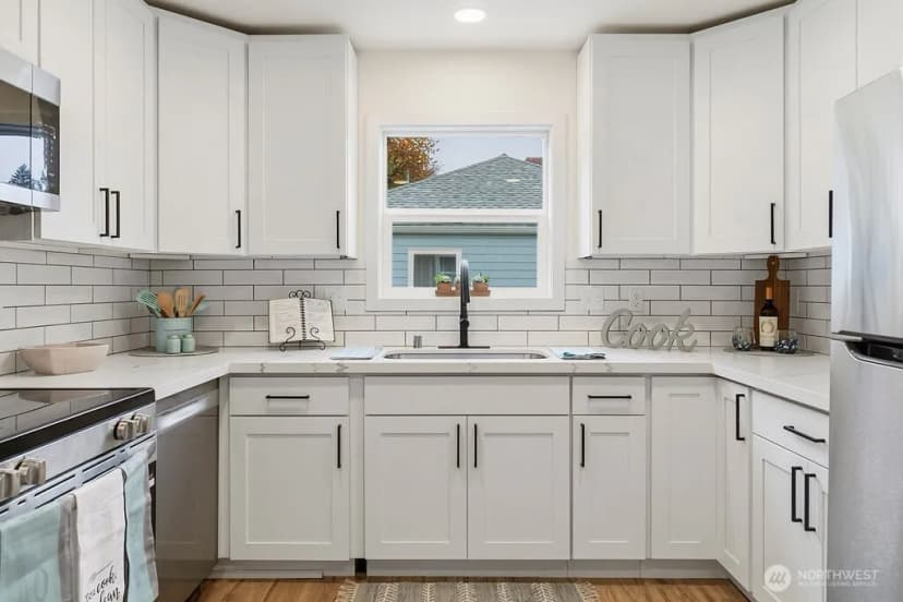 Property photo for 2519 Veldee Avenue, Bremerton photo 9