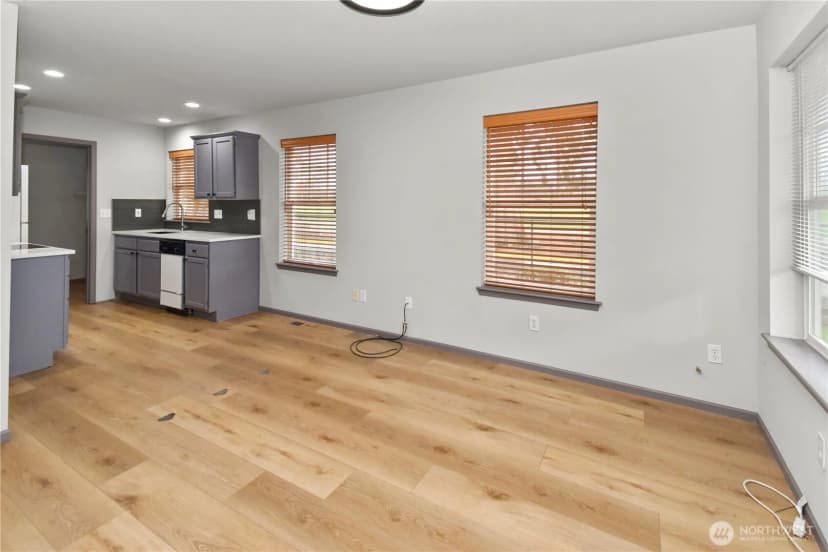 Property photo for 1162 Sinclair Way #55, Burlington photo 15
