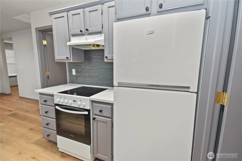 Property photo for 1162 Sinclair Way #55, Burlington photo 26