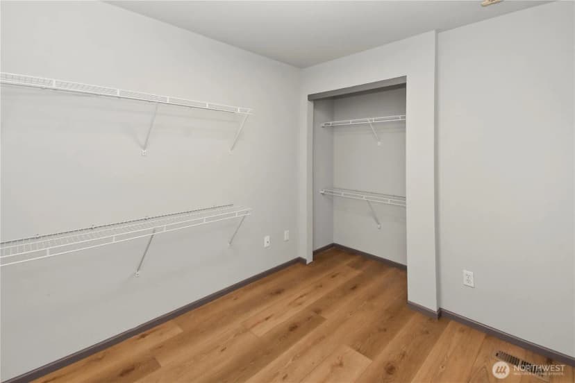 Property photo for 1162 Sinclair Way #55, Burlington photo 31