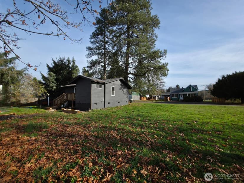 Property photo for 211 S Market Street, Bucoda photo 19