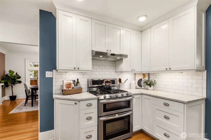 Property photo for 5711 Latona Avenue Ne, Seattle photo 17