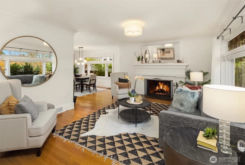 Property photo for 5711 Latona Avenue Ne, Seattle photo 4