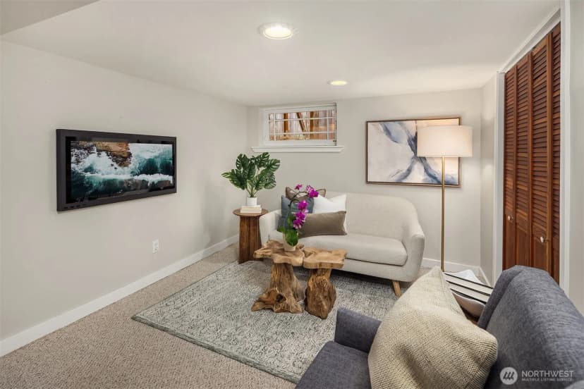 Property photo for 5711 Latona Avenue Ne, Seattle photo 30