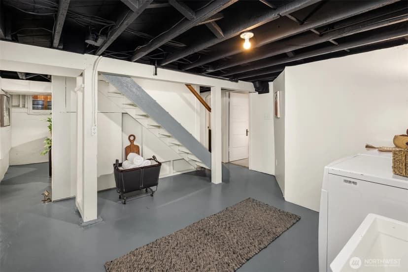 Property photo for 5711 Latona Avenue Ne, Seattle photo 36