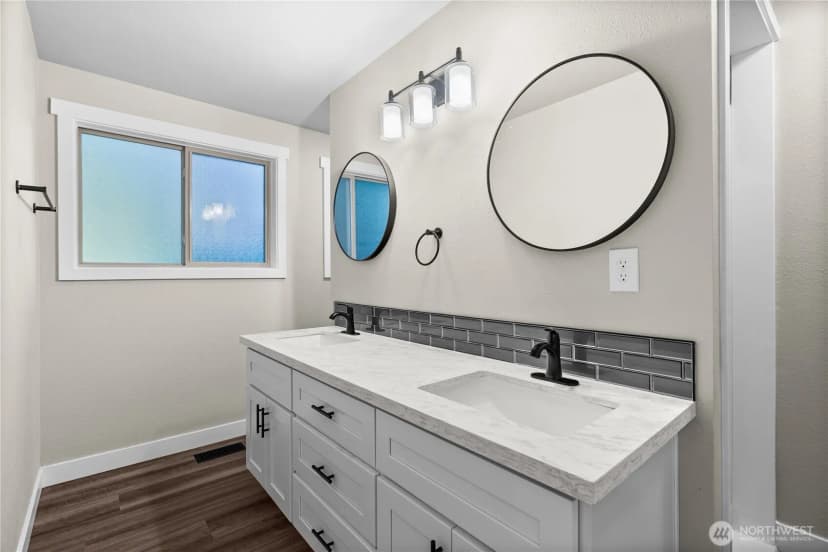Property photo for 5002 95th Avenue W, University Place photo 18