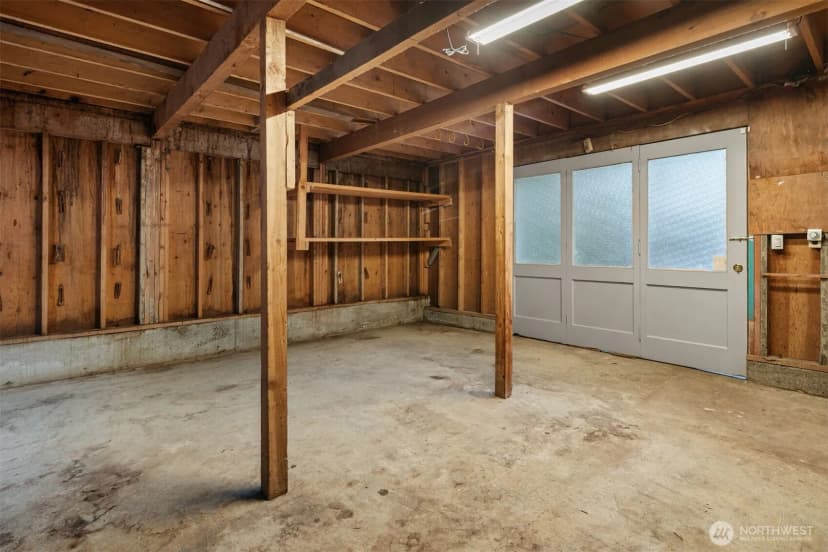 Property photo for 9764 Rainier Avenue S, Seattle photo 33