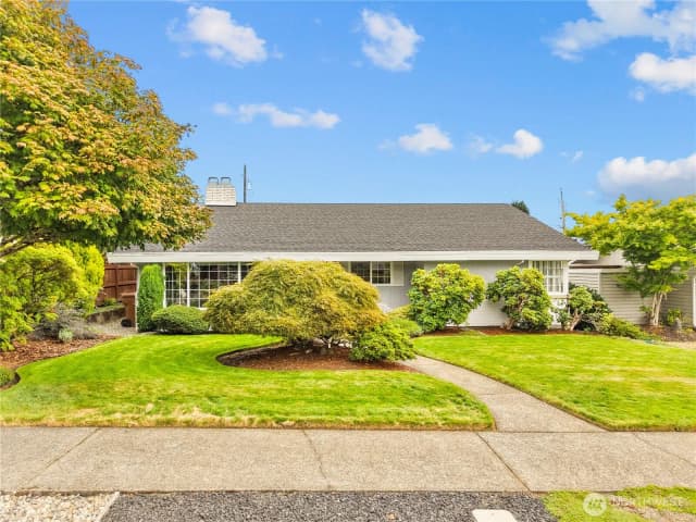Property photo for 1463 N Winnifred Street, Tacoma photo 4