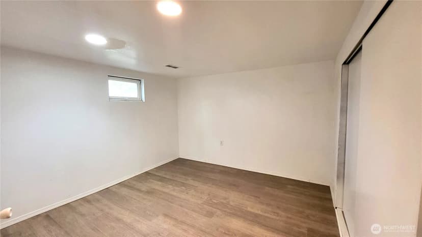 Property photo for 1113 S County Road, Warden photo 35