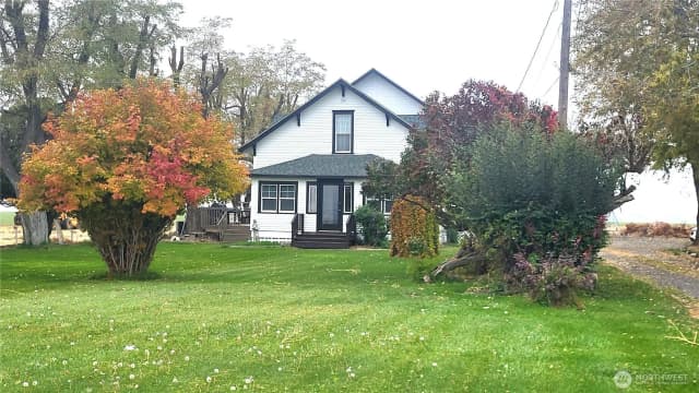 Property photo for 1113 S County Road, Warden photo 3