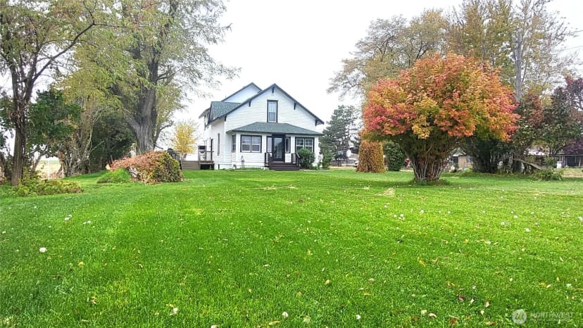 Property photo for 1113 S County Road, Warden photo 6
