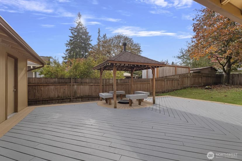 Property photo for 22620 1st Place W, Bothell photo 18