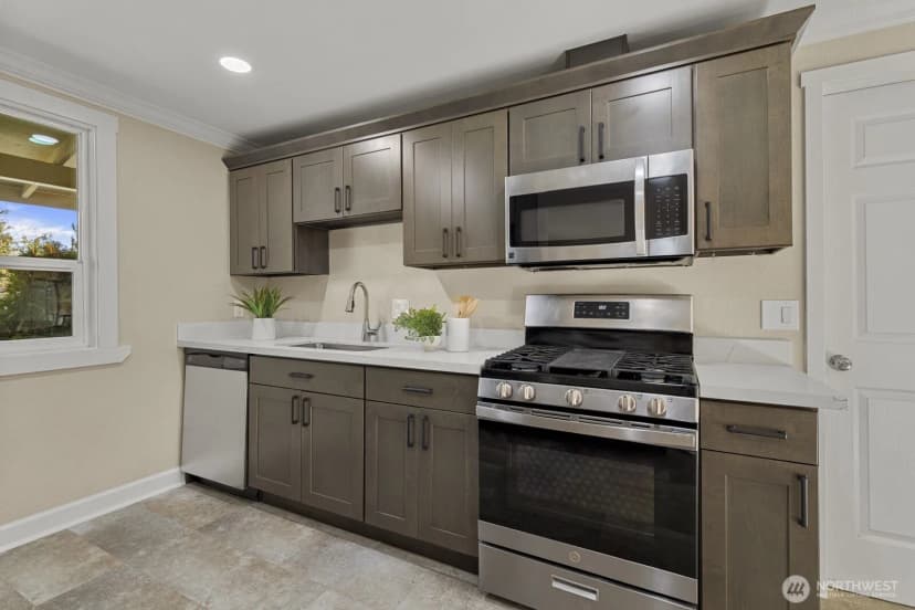 Property photo for 22620 1st Place W, Bothell photo 7